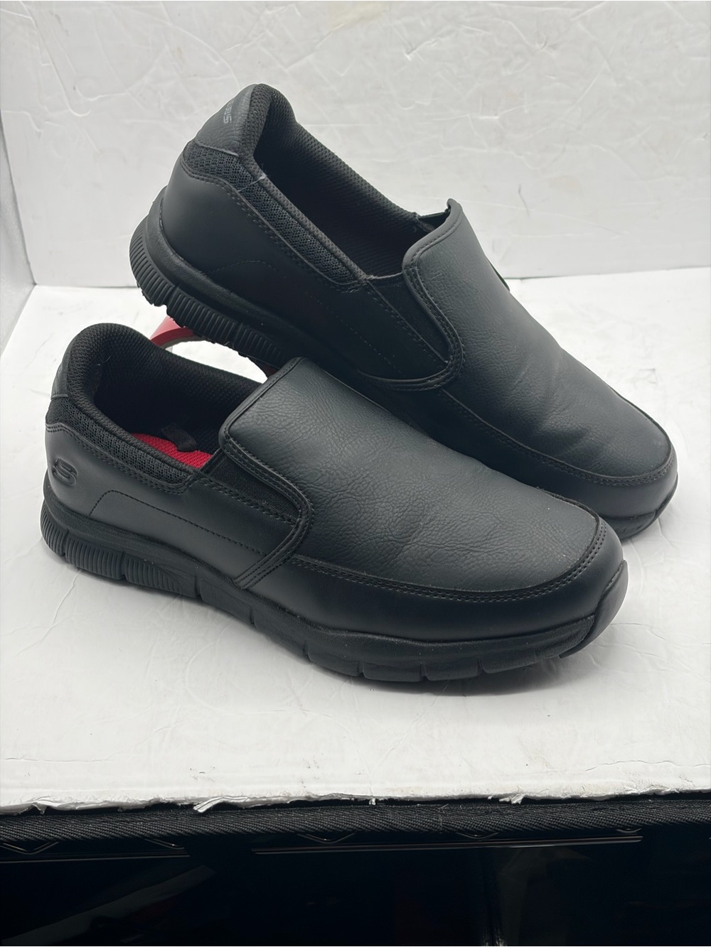 Skechers Work Relaxed Fit Nampa Groton Slip Resistant Shoes Black Men’s Size 9 W